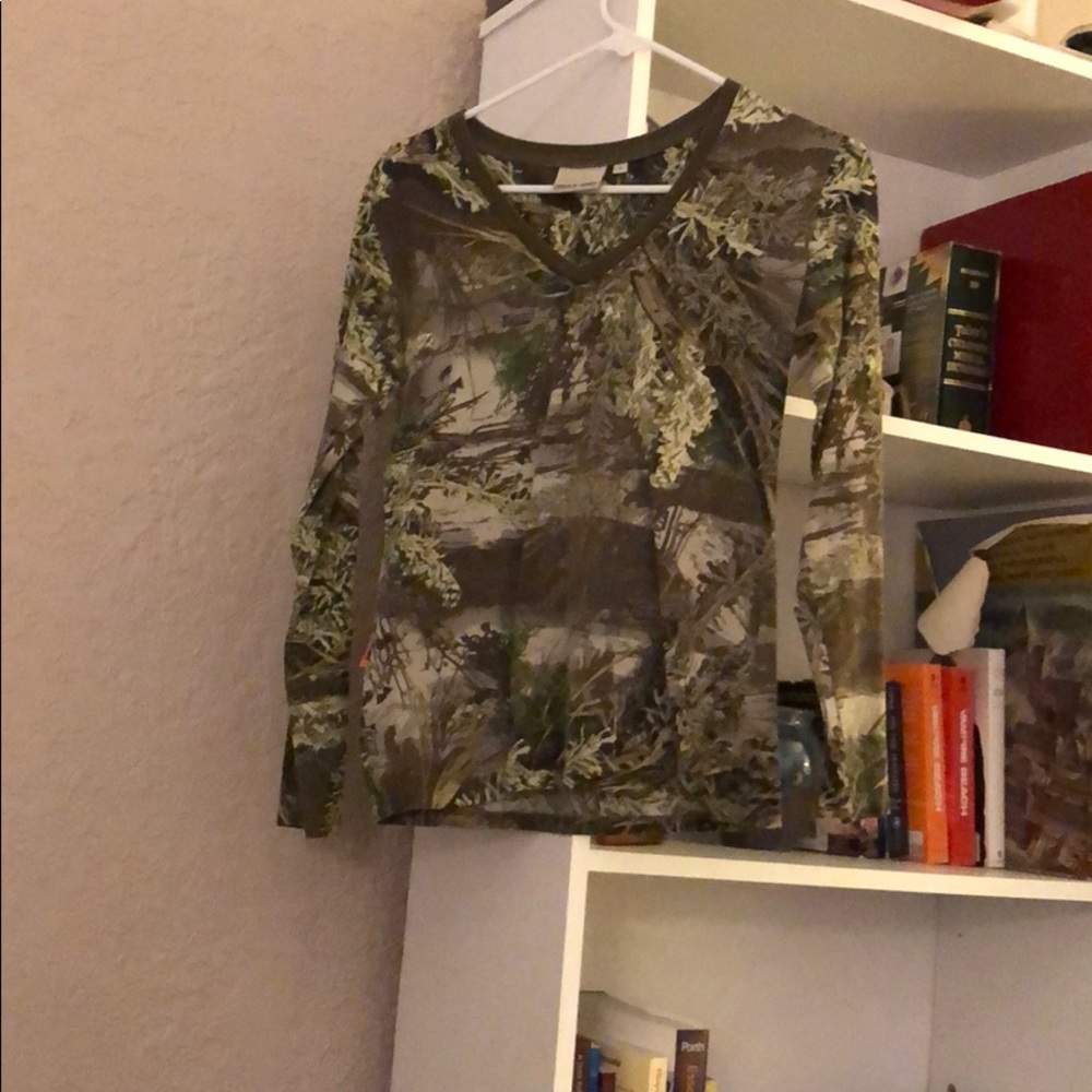 Long sleeve shirt